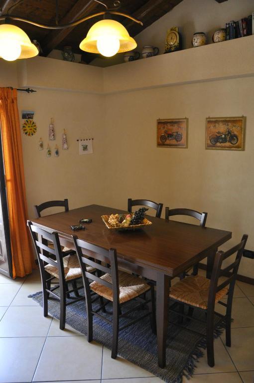 Casa Al Centro Storico Bed & Breakfast นีโกโลซี ภายนอก รูปภาพ